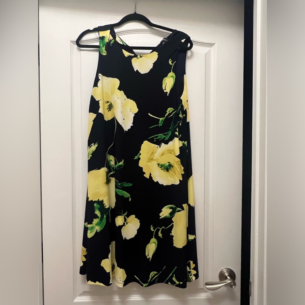 EUC Anne Klein Navy and yellow floral dress